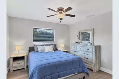 2428 Whippoorwill Circle, Sarasota, FL 34231 - Photo 26