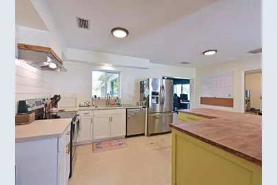 5812 2nd Avenue NW, Bradenton, FL 34209 - Photo 6