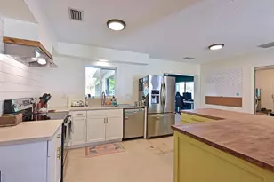 5812 2nd Ave Dr NW, Bradenton, FL 34209 - Photo 6
