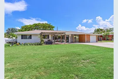 5812 2nd Avenue NW, Bradenton, FL 34209 - Photo 1