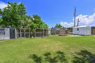 5812 2nd Ave Dr NW, Bradenton, FL 34209 - Photo 22