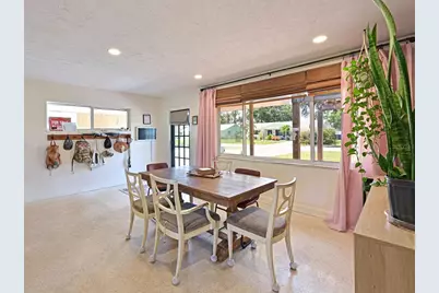 5812 2nd Avenue NW, Bradenton, FL 34209 - Photo 2