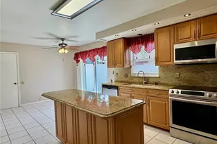 4720 Peridia Blvd E, Bradenton, FL 34203 - Photo 6