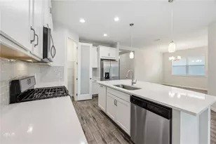 8621 Rain Song Rd, Sarasota, FL 34238 - Photo 12