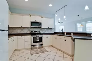 209 28th St W, Palmetto, FL 34221 - Photo 16