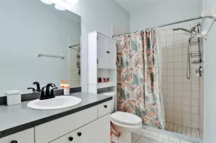 209 28th St W, Palmetto, FL 34221 - Photo 24