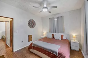 1370 13th St, Sarasota, FL 34236 - Photo 28