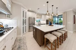 10505 Wicker Park Pl, Palmetto, FL 34221 - Photo 8