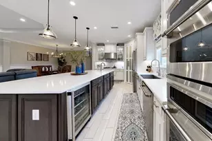 10505 Wicker Park Pl, Palmetto, FL 34221 - Photo 12
