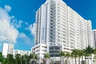 301 Quay Commons, Sarasota, FL 34236 - Photo 2