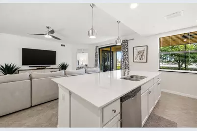 10792 Tarflower Drive #102, Venice, FL 34293 - Photo 4