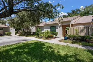 1554 Tallywood Dr, Sarasota, FL 34237 - Photo 1