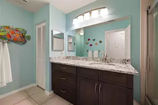 1554 Tallywood Dr, Sarasota, FL 34237 - Photo 8