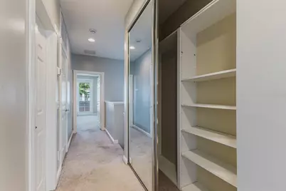 1648 Napoli Drive W, Sarasota, FL 34232 - Photo 32