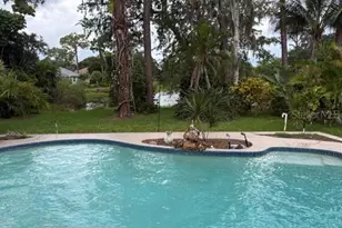 8338 Shadow Pine Way, Sarasota, FL 34238 - Photo 2