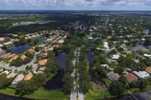 8338 Shadow Pine Way, Sarasota, FL 34238 - Photo 4