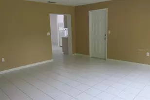 2911 Bentley St, Sarasota, FL 34239 - Photo 2