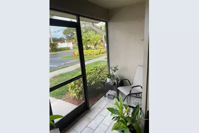 2131 Ridge Road S #2, Largo, FL 33778 - Photo 4
