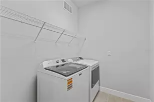8712 Bay Mdw Dr, Sarasota, FL 34238 - Photo 20