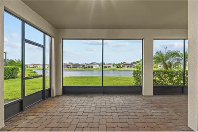 8712 Bay Meadow Drive, Sarasota, FL 34238 - Photo 22