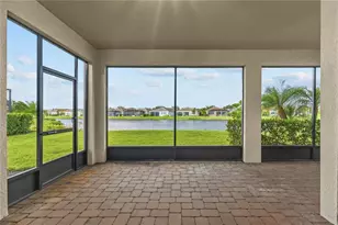 8712 Bay Mdw Dr, Sarasota, FL 34238 - Photo 22