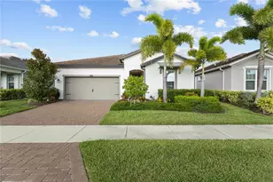 8712 Bay Mdw Dr, Sarasota, FL 34238 - Photo 1