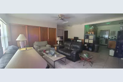 1223 57th Avenue E, Bradenton, FL 34203 - Photo 8
