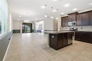 4738 Woods Landing Ln, Tampa, FL 33619 - Photo 22