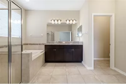 4738 Woods Landing Lane, Tampa, FL 33619 - Photo 36