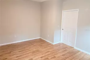 2354 Tami Sola St, Sarasota, FL 34237 - Photo 20