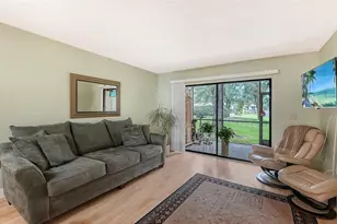 7864 Eagle Creek Dr, Sarasota, FL 34243 - Photo 6