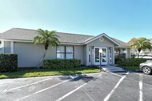 7864 Eagle Creek Dr, Sarasota, FL 34243 - Photo 14