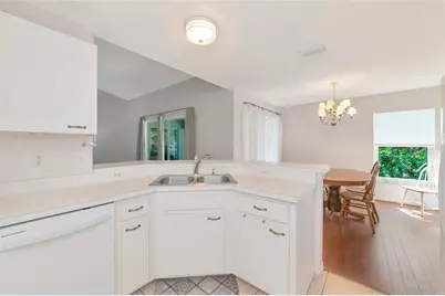 2405 Icecapade Drive, Sarasota, FL 34240 - Photo 14
