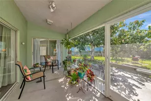 2405 Icecapade Dr, Sarasota, FL 34240 - Photo 38