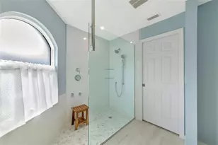 2405 Icecapade Dr, Sarasota, FL 34240 - Photo 26