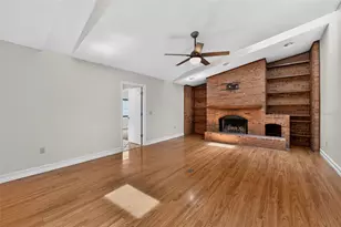 212 68th St NW, Bradenton, FL 34209 - Photo 6