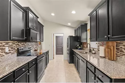 8923 49th Avenue E, Palmetto, FL 34221 - Photo 16