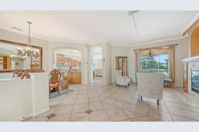 6521 Sundew Court, Bradenton, FL 34202 - Photo 4