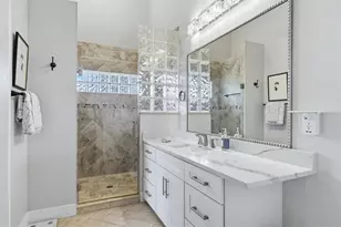 8945 Whitemarsh Ave, Sarasota, FL 34238 - Photo 26