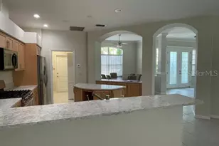 5249 Far Oak Cir, Sarasota, FL 34238 - Photo 10