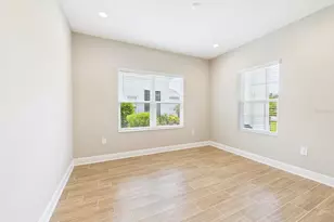 10012 Lake Wales Cir, Sarasota, FL 34241 - Photo 12