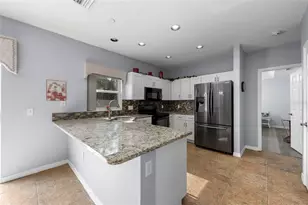 7020 49th Pl E, Palmetto, FL 34221 - Photo 8