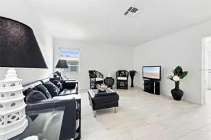 3626 Medford Ln, Sarasota, FL 34232 - Photo 12