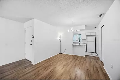 2752 Hidden Lake Boulevard #C, Sarasota, FL 34237 - Photo 8