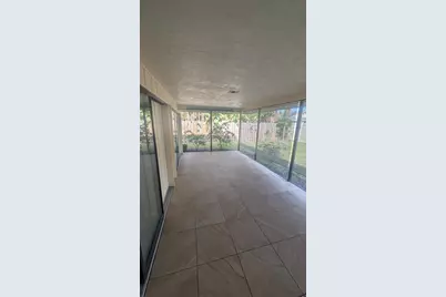 3720 Pin Oaks Street, Sarasota, FL 34232 - Photo 12