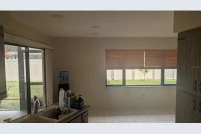 3720 Pin Oaks Street, Sarasota, FL 34232 - Photo 4