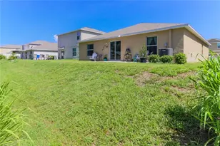 135 Cascade Bend Dr, Ruskin, FL 33570 - Photo 24