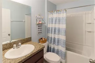 135 Cascade Bend Dr, Ruskin, FL 33570 - Photo 18