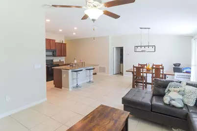 135 Cascade Bend Drive, Ruskin, FL 33570 - Photo 10