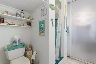 2101 Jo an Dr, Sarasota, FL 34231 - Photo 24